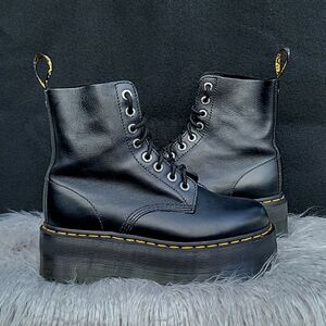DR. MARTENS 1460 PASCAL MAX